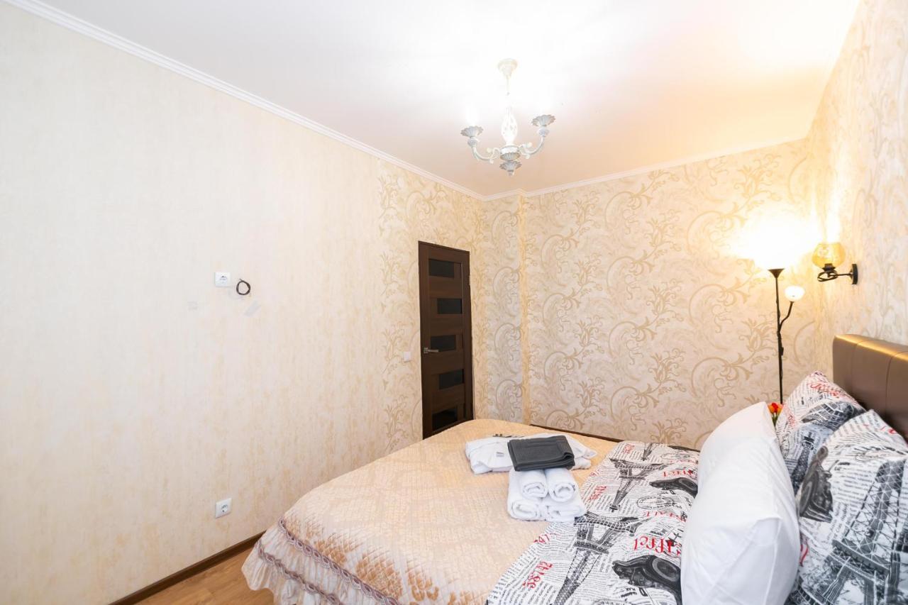 В Promenade Expo Квартира С Романтическим Видом Astana Zewnętrze zdjęcie